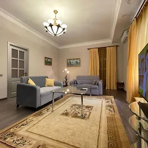 Апартаменты Old Lux, Баку