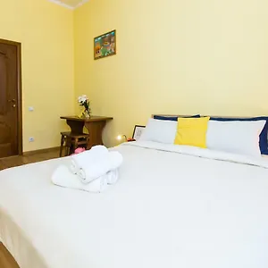 Modern 2Br Apartment In Central Lviv Львов